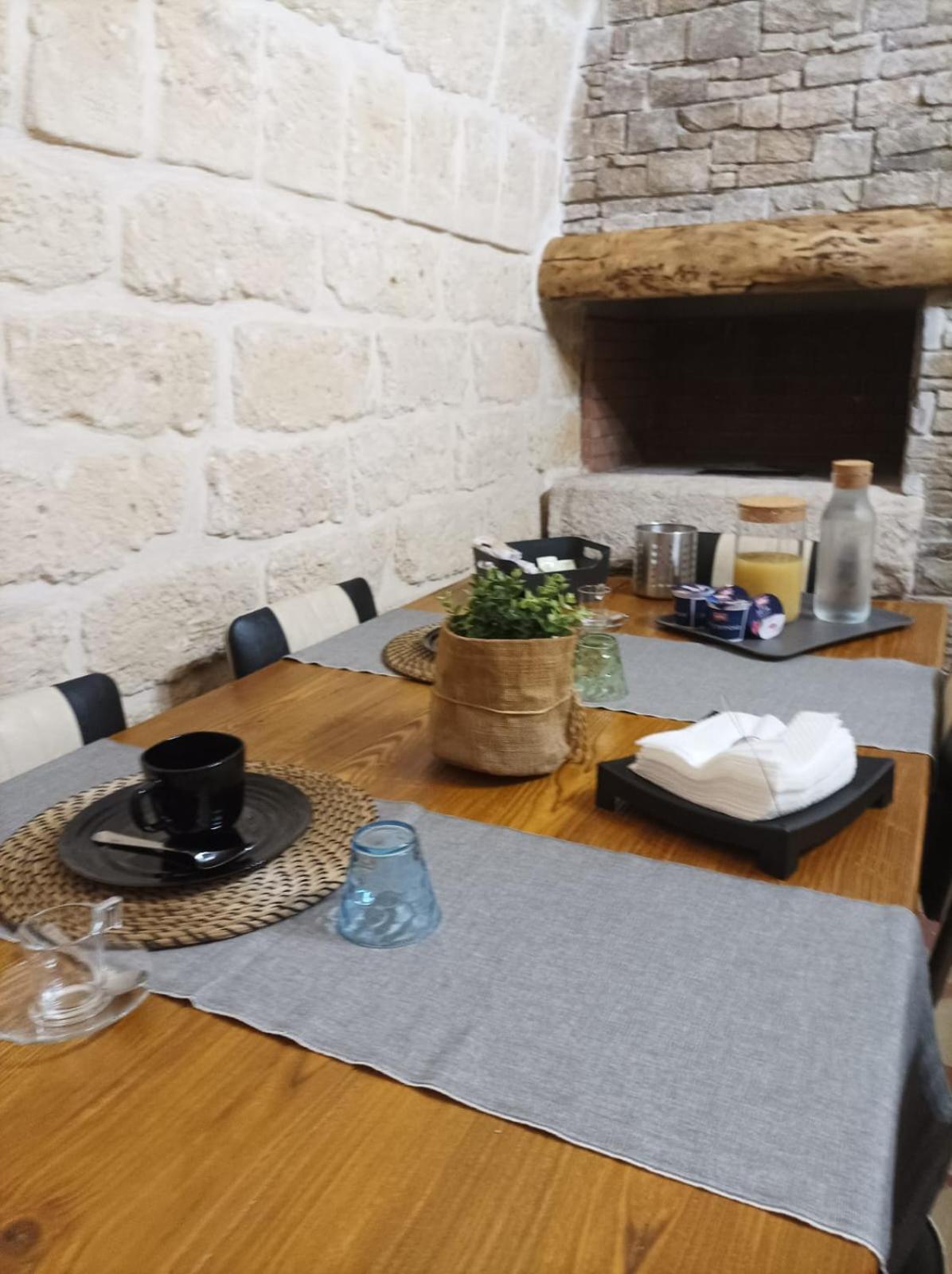 קוראטו Room Pietra Bianca מראה חיצוני תמונה